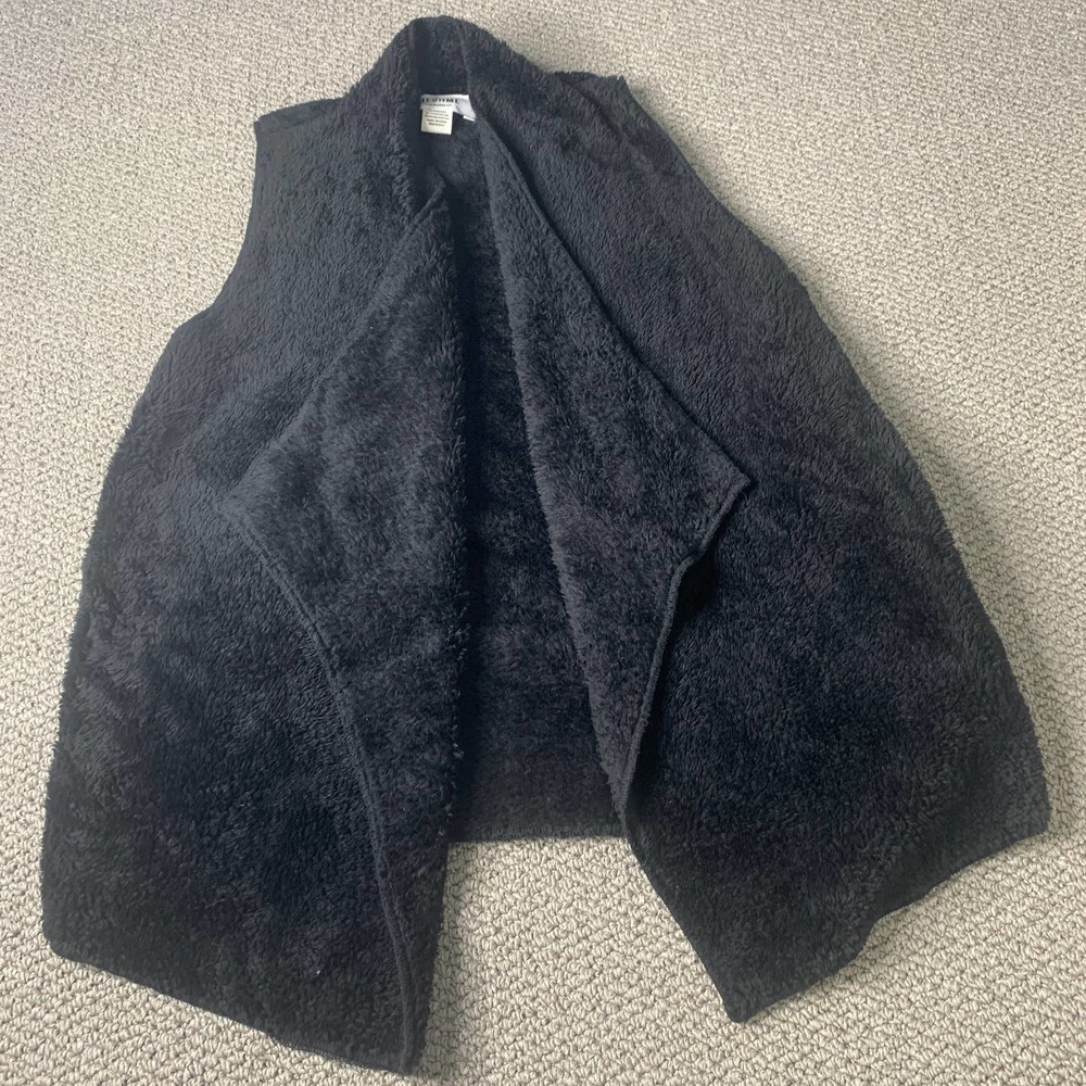 Meshme Womens Jacket Size Medium Black Faux Fur Sleeveless Open‎ Front Shawl